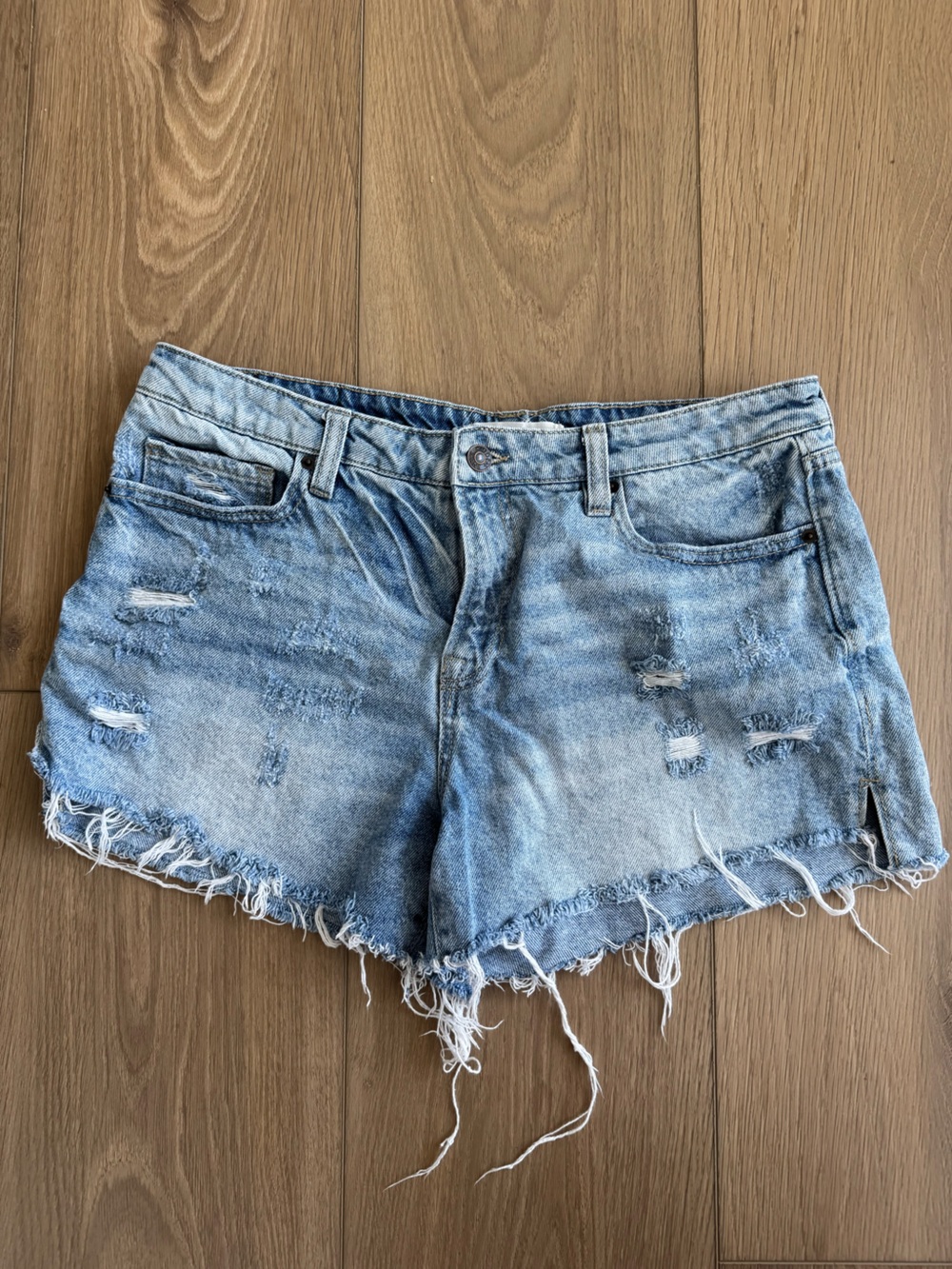 Hidden Light Blue Distressed Denim Shorts - Women Size XL
